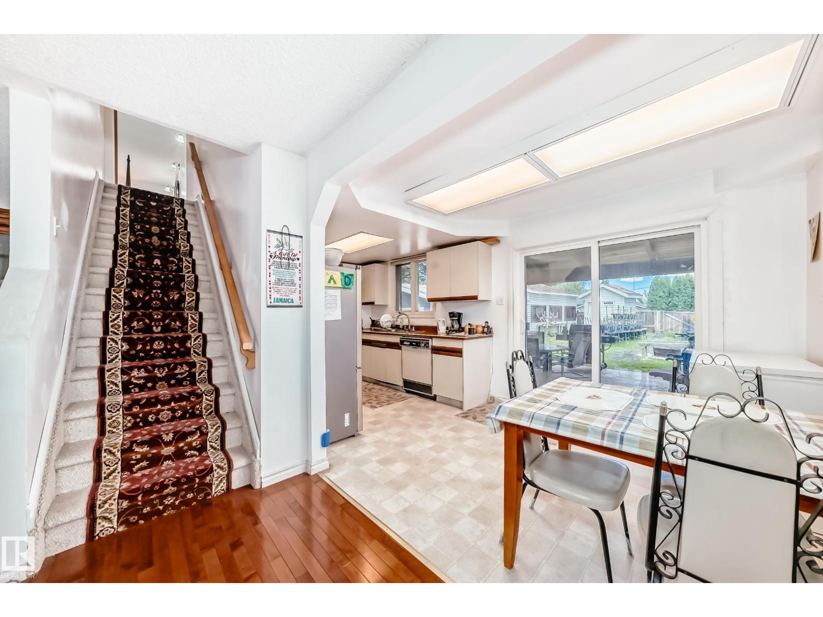 6804 102A AV NW - 10