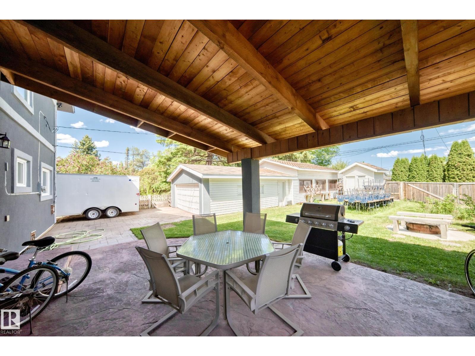 6804 102A AV NW - 15