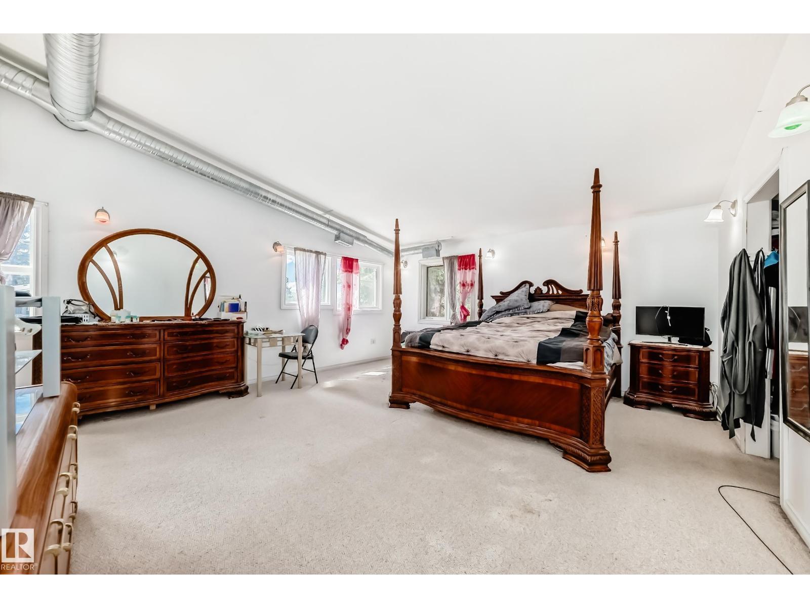 6804 102A AV NW - 22