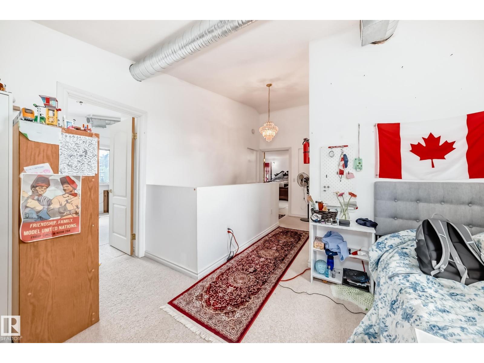 6804 102A AV NW - 33