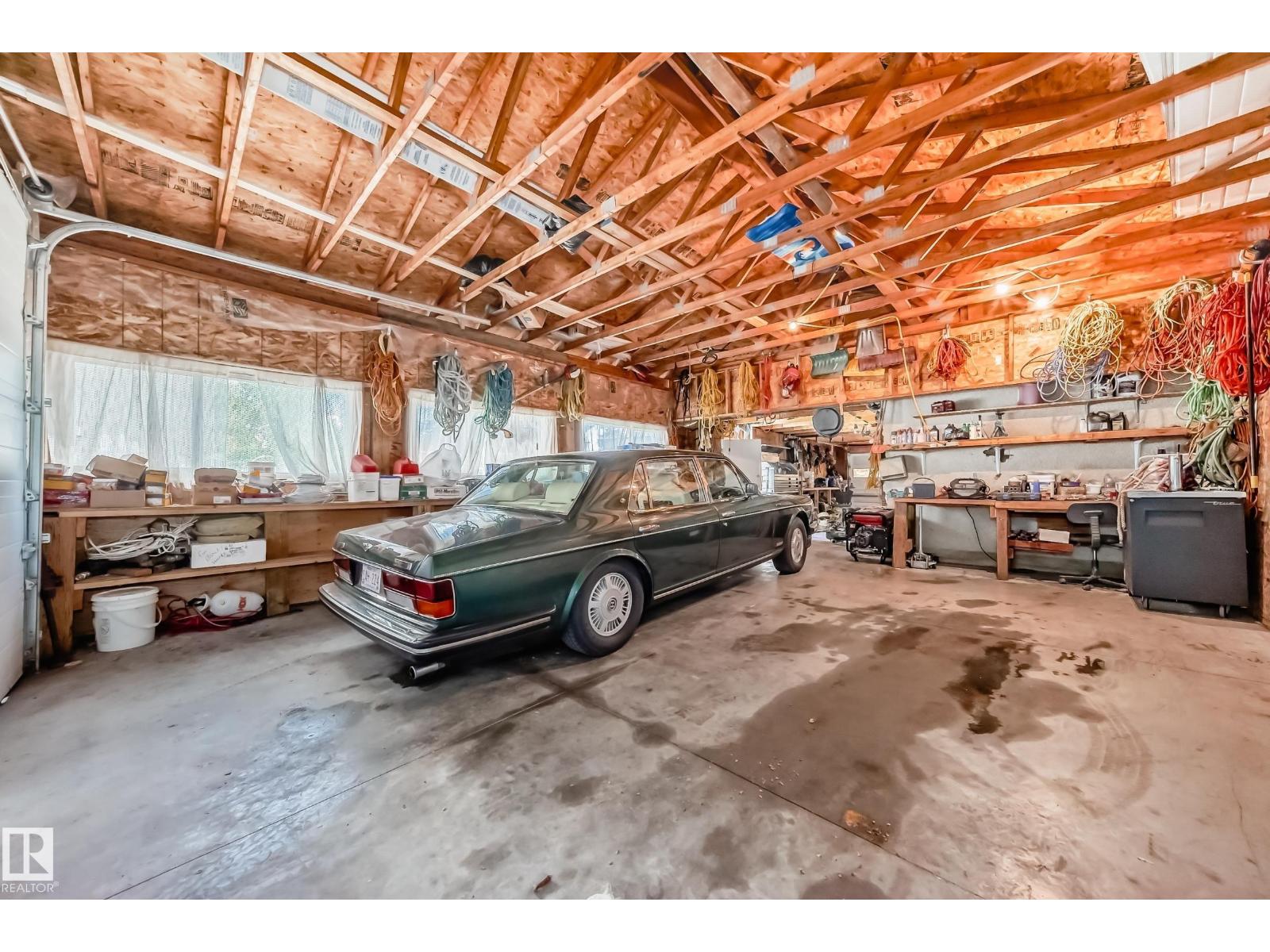 6804 102A AV NW - 45