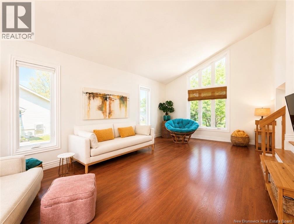 1075 Sycamore - 13