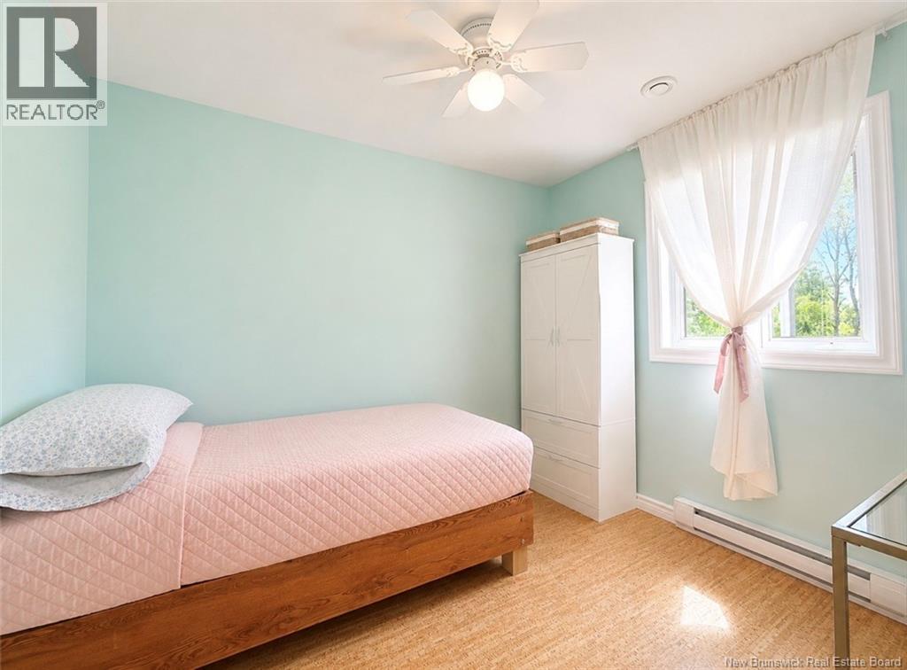 1075 Sycamore - 26