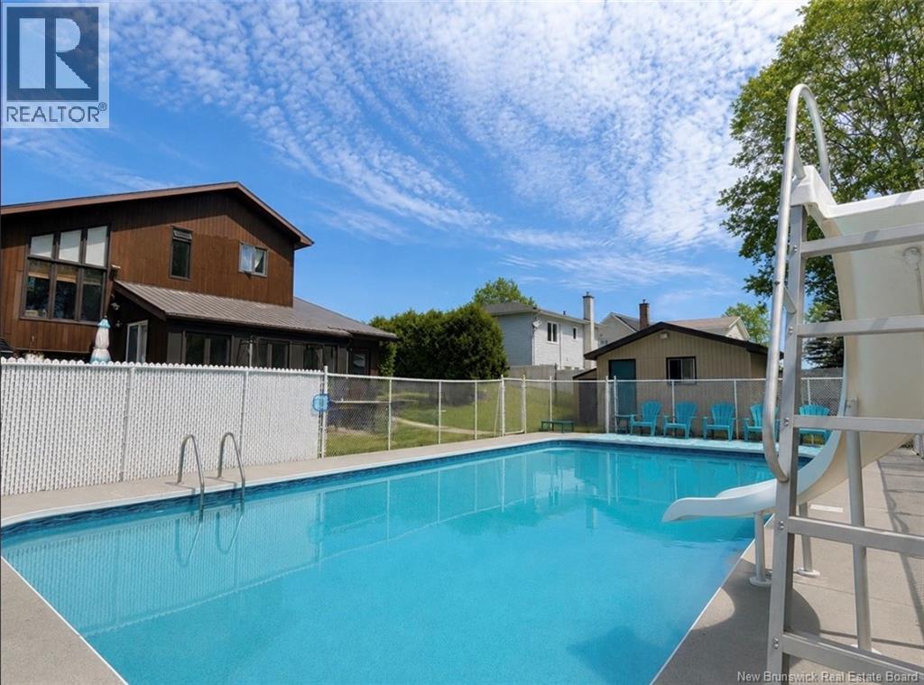 1075 Sycamore - 30