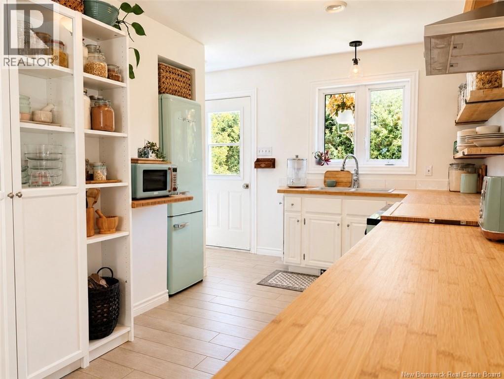 1075 Sycamore - 5