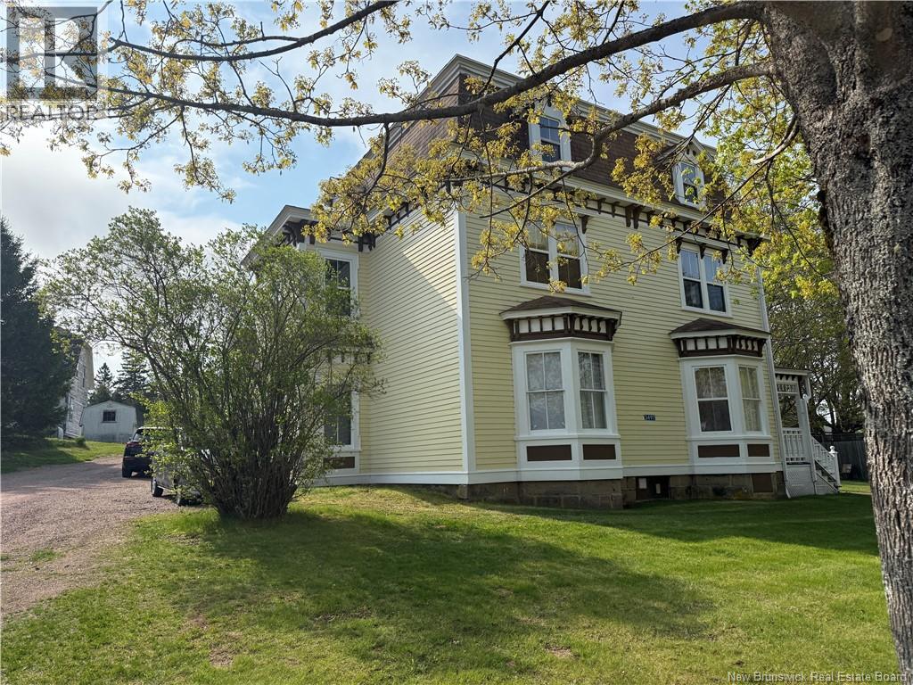 3497 Cape Road - 3