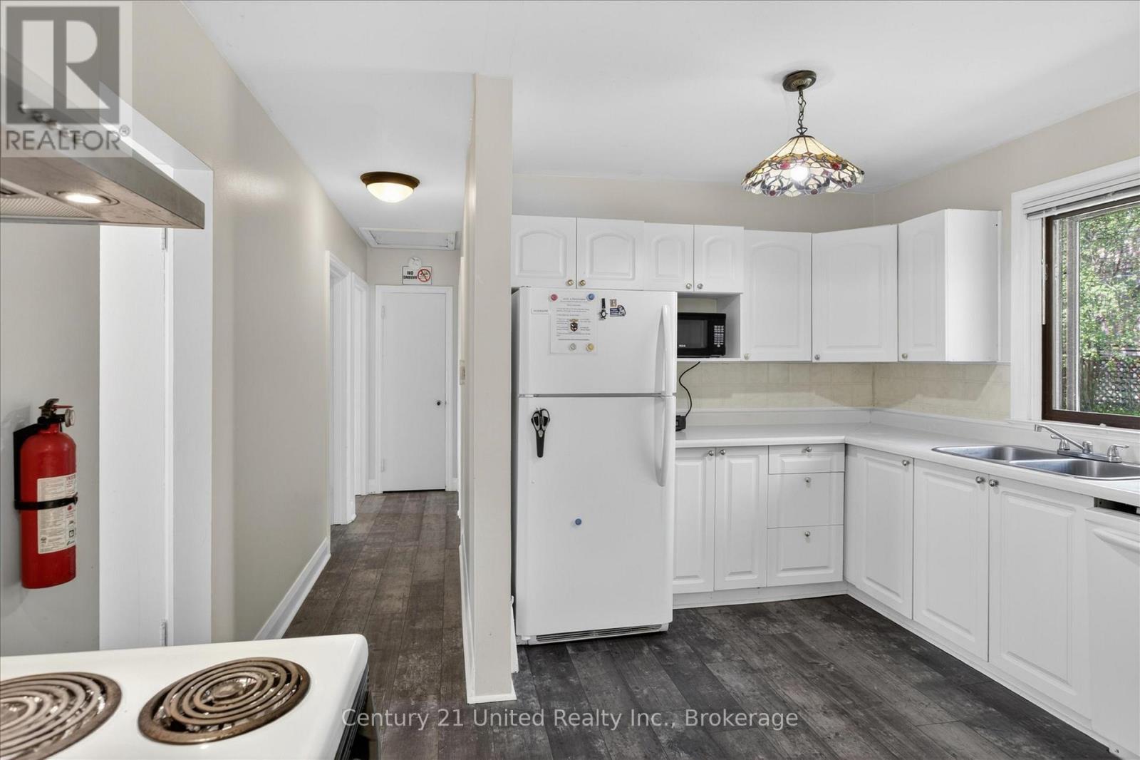 818 RISHOR CRESCENT - 14
