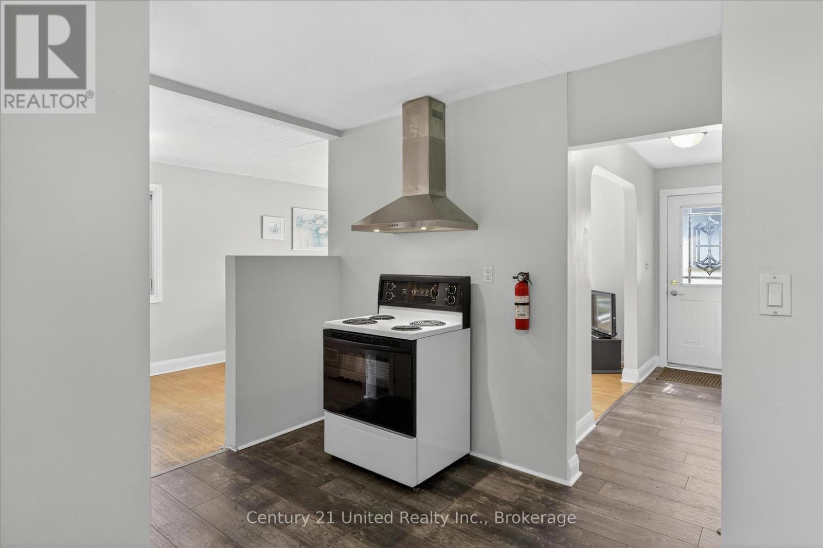 818 RISHOR CRESCENT - 17