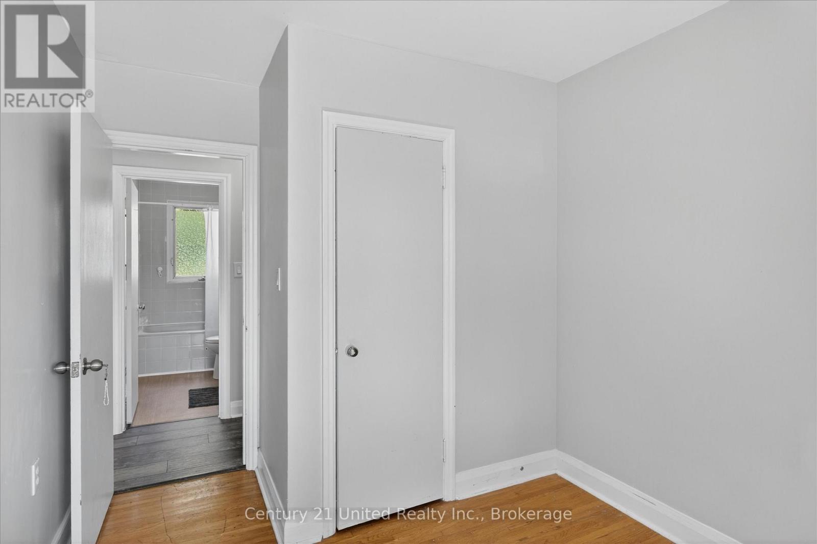 818 RISHOR CRESCENT - 27