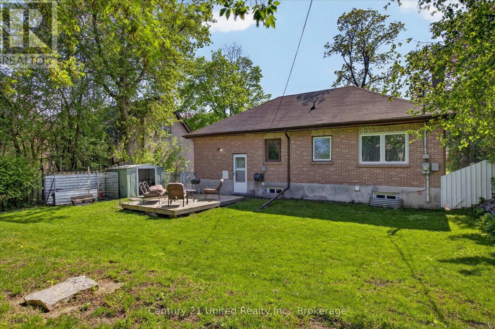 818 RISHOR CRESCENT - 42