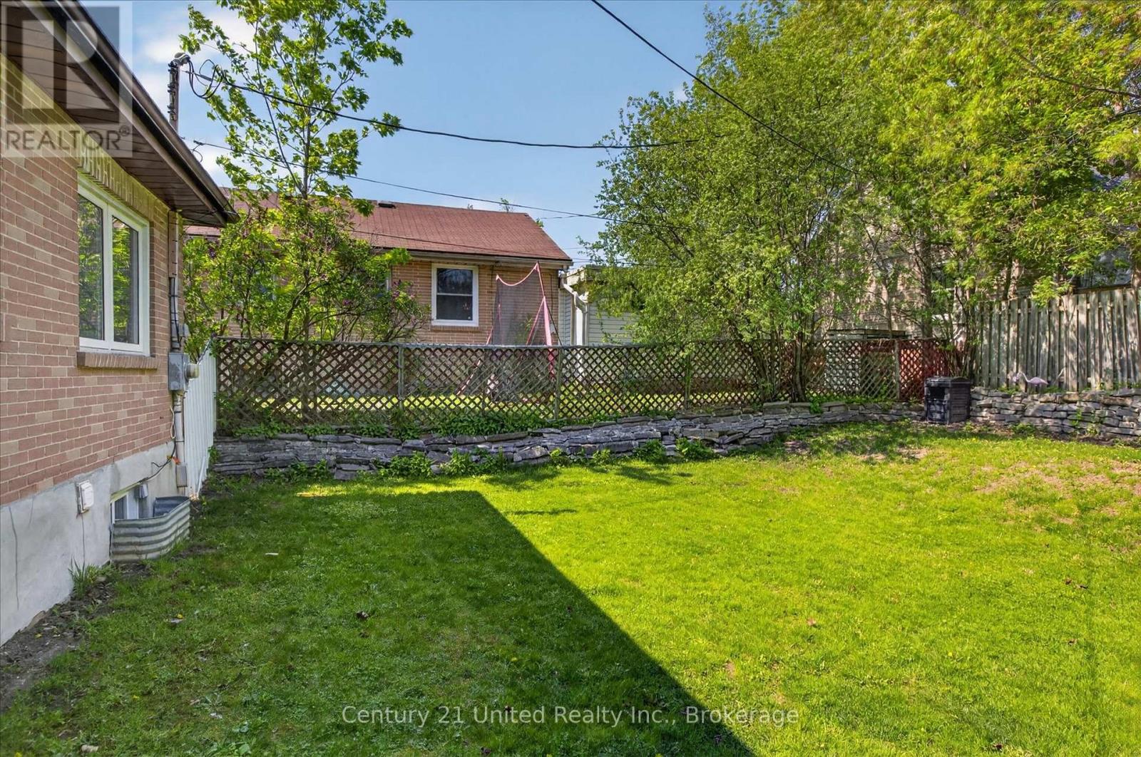 818 RISHOR CRESCENT - 46