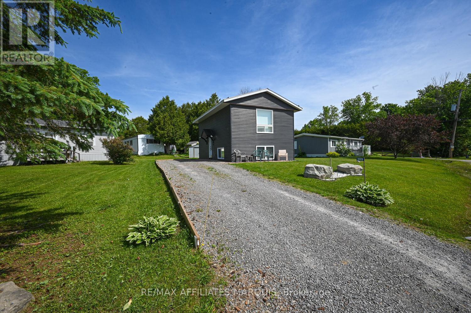 #205 26 SALMON SIDE ROAD - 3