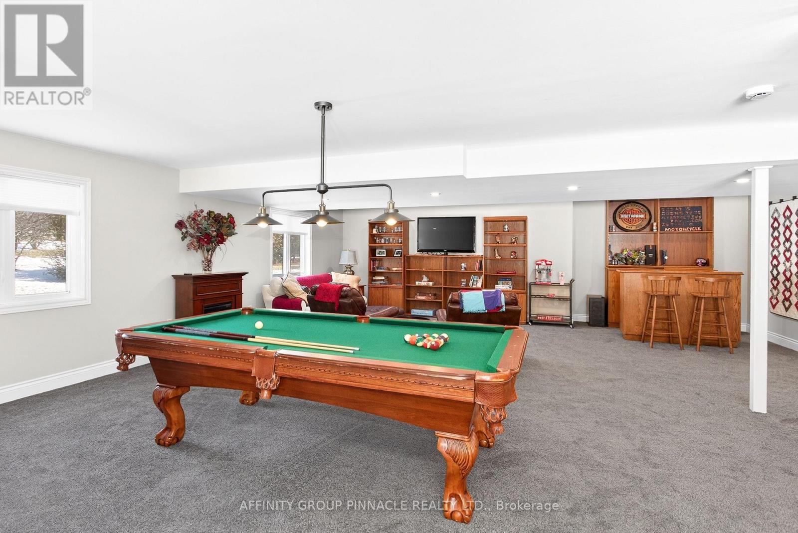 487 FAIRBAIRN ROAD - 39