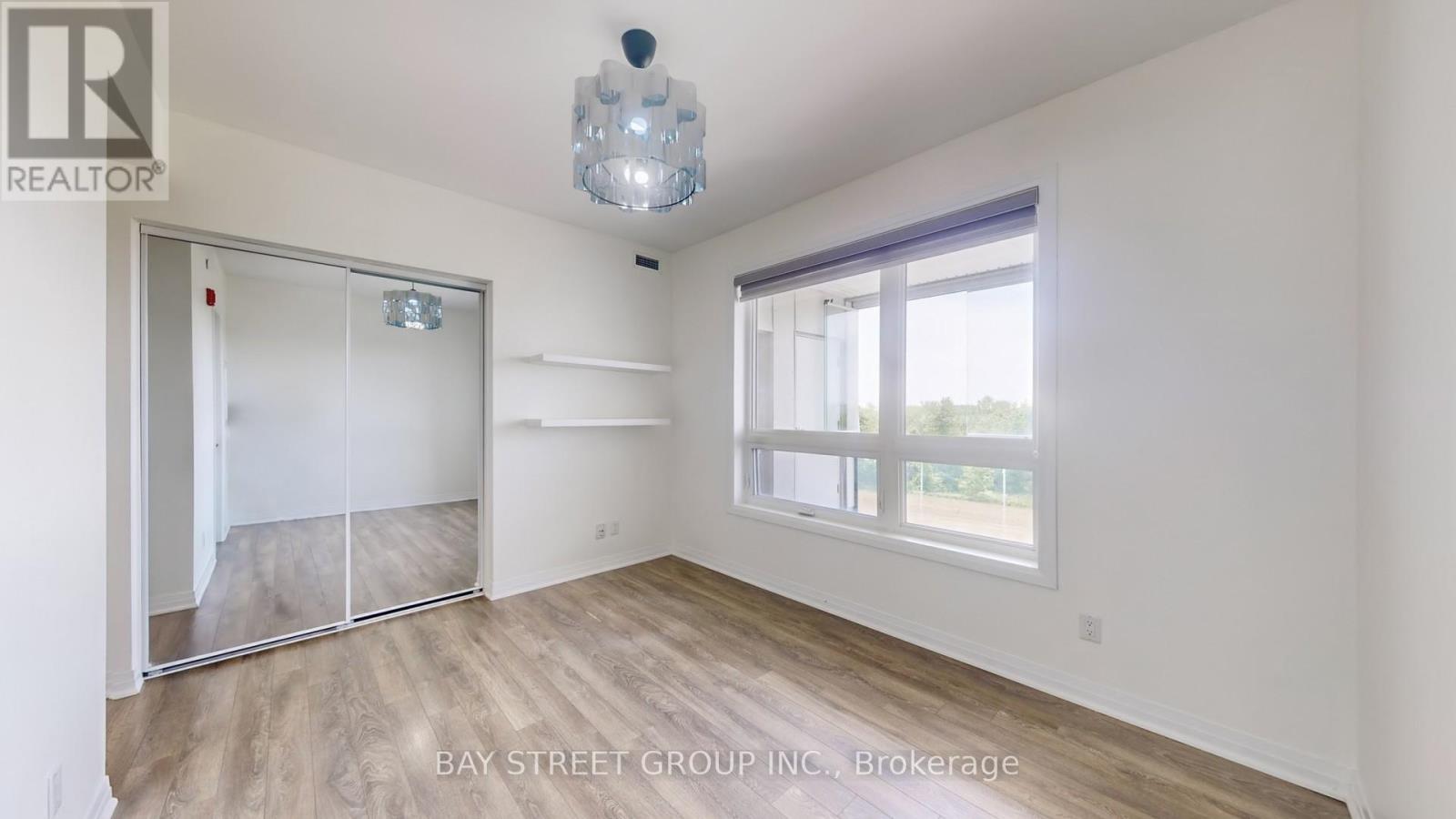 #512 2 ADAM SELLERS STREET - 13