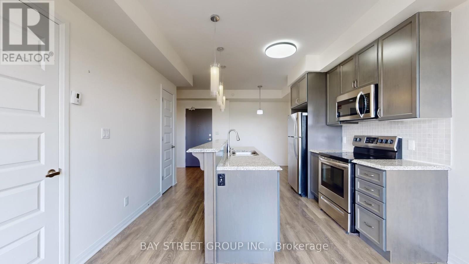 #512 2 ADAM SELLERS STREET - 4