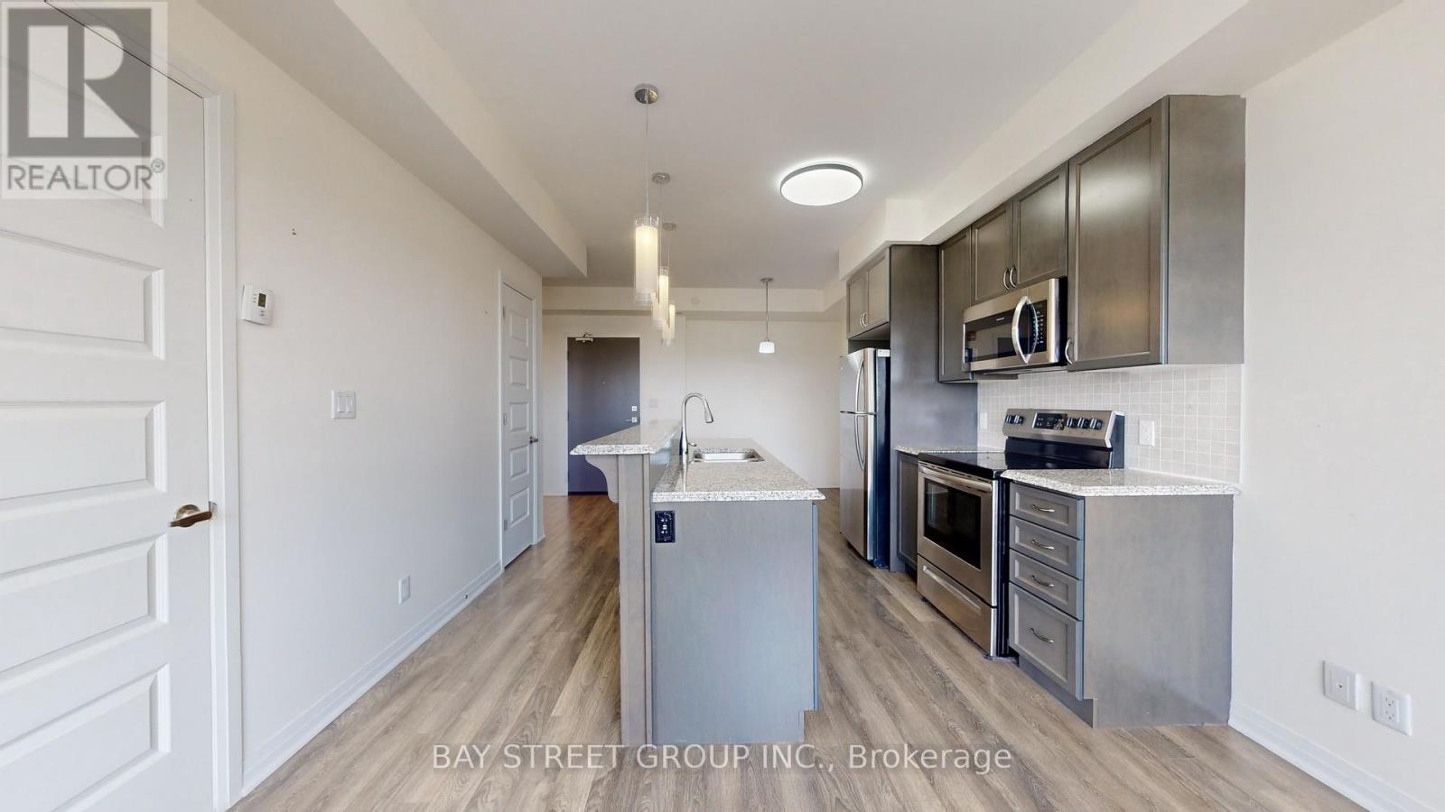 #512 2 ADAM SELLERS STREET - 8