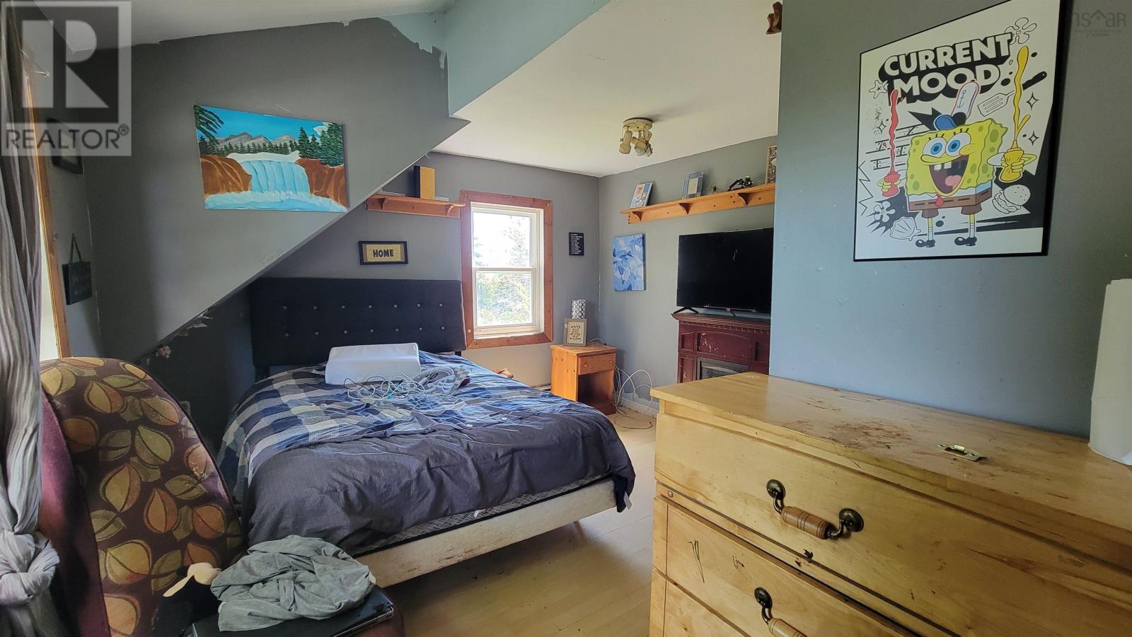 1641 1 Highway - 17
