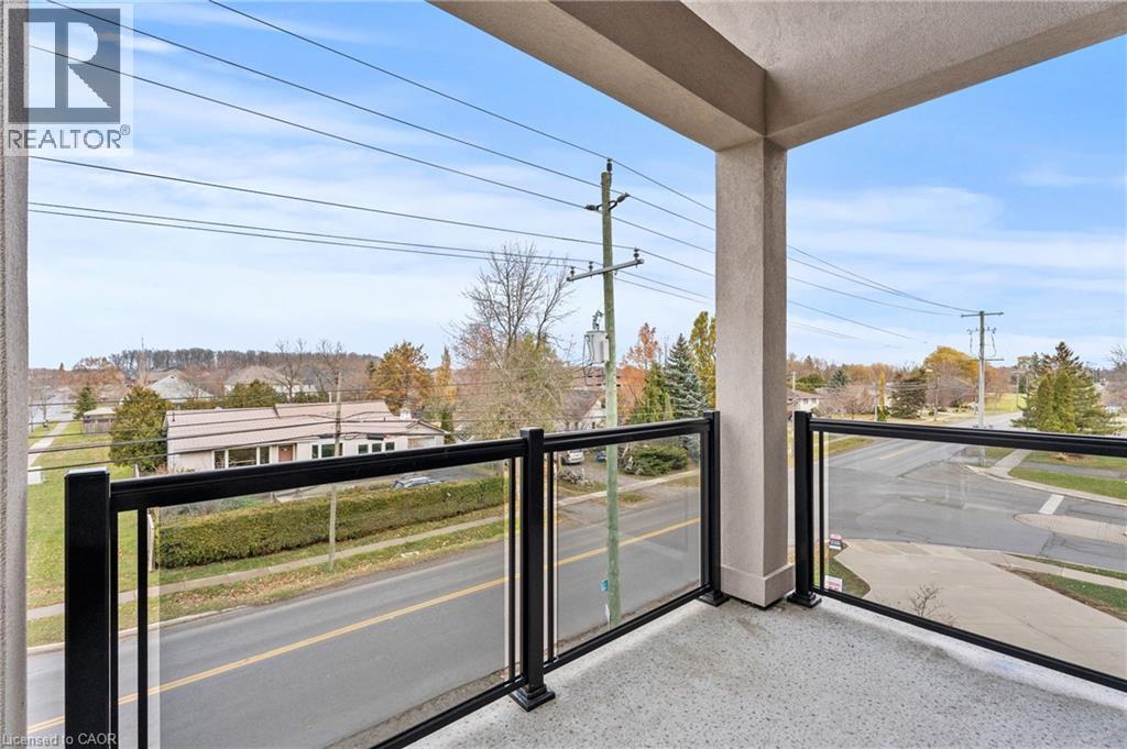 #308 2605 BINBROOK Road - 23
