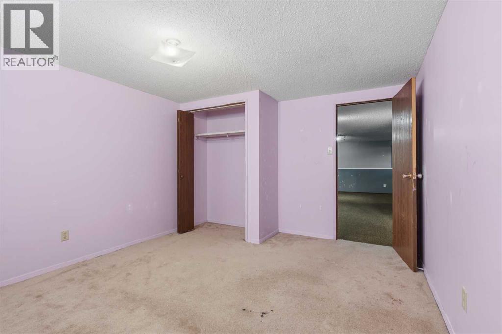 5411 Fir Crescent — photo 27