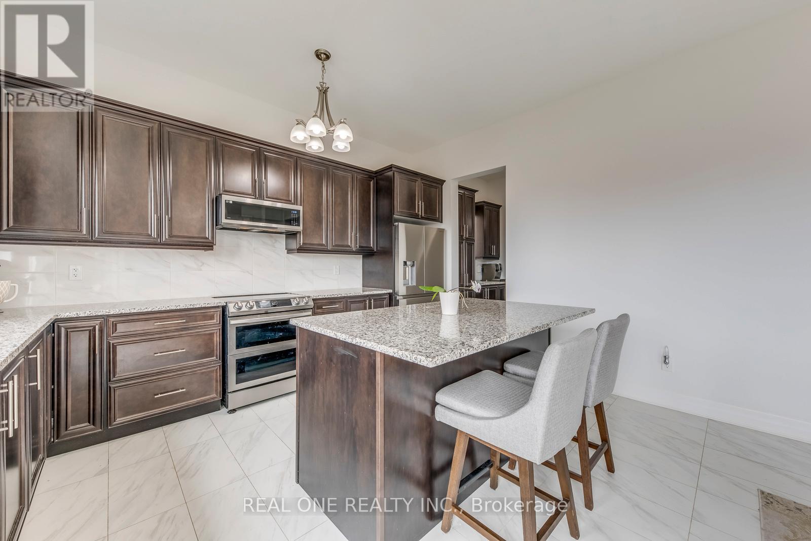 1079 JOHN LAIRD CIRCLE - 19
