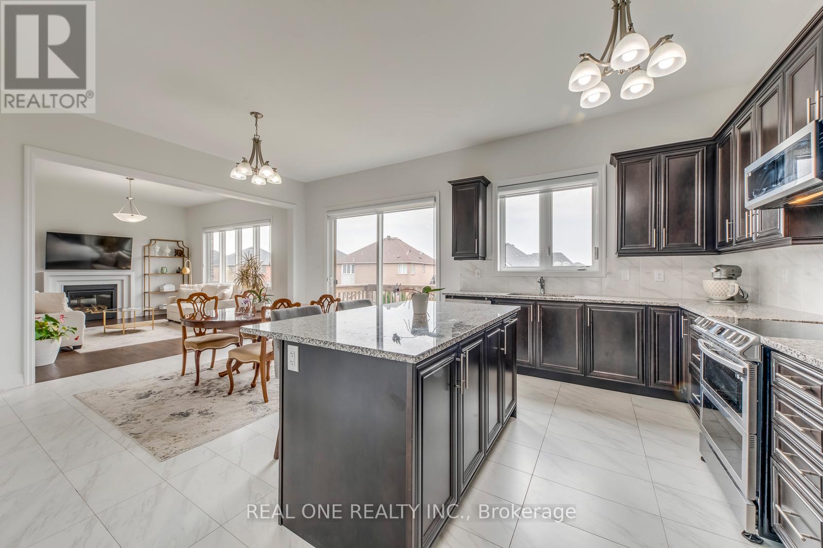 1079 JOHN LAIRD CIRCLE - 20