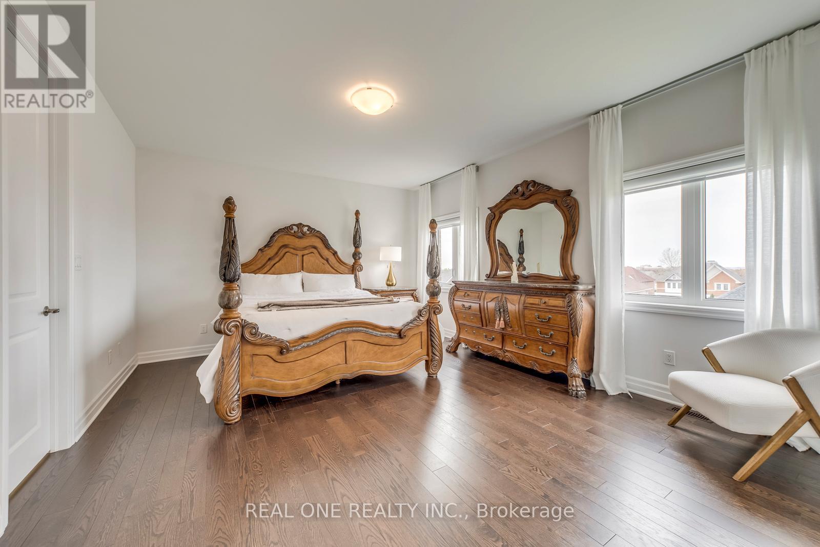 1079 JOHN LAIRD CIRCLE - 27