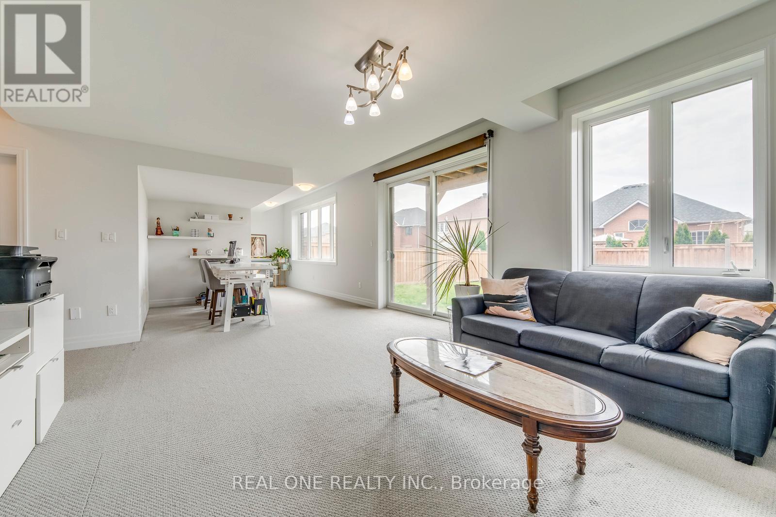 1079 JOHN LAIRD CIRCLE - 43