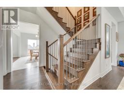 1079 John Laird Circle, Oakville, ON L6H3R5 Photo 13
