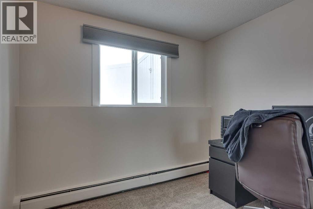 #3 5 Stanton Street - 19