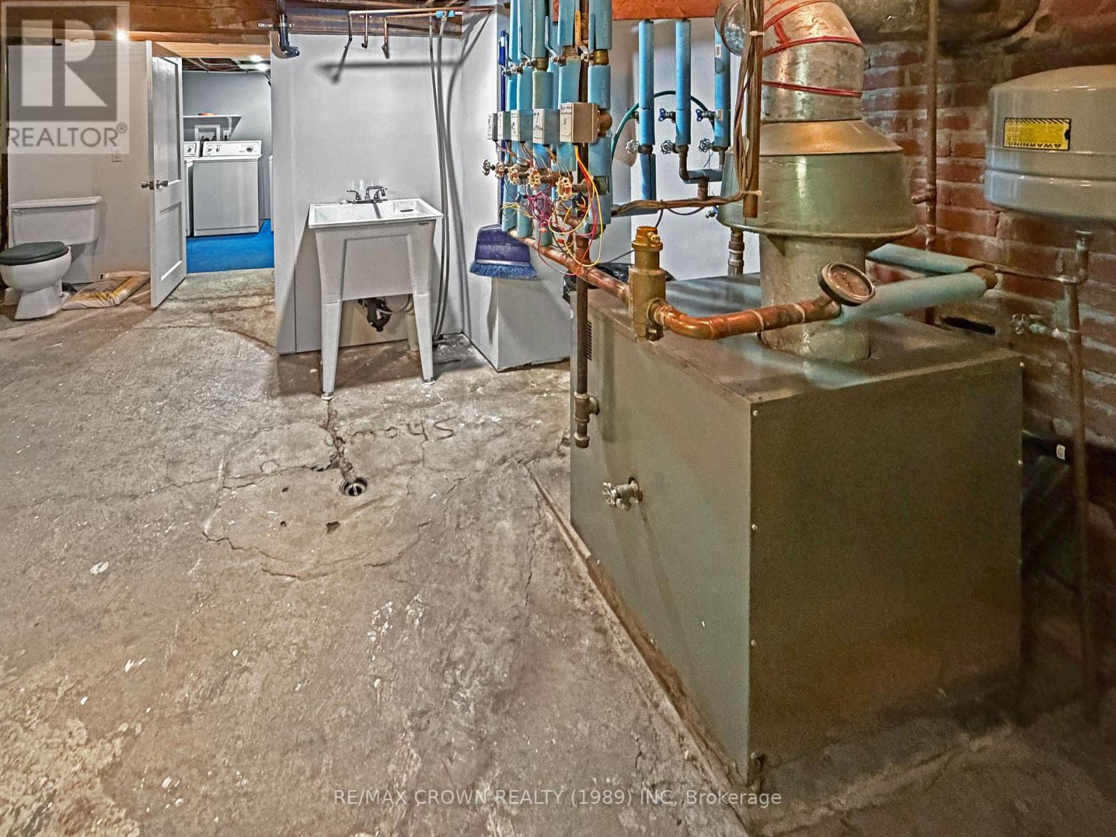 119 BYNG AVENUE - 18