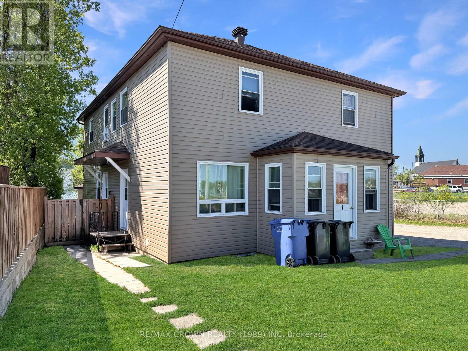 119 BYNG AVENUE - 2