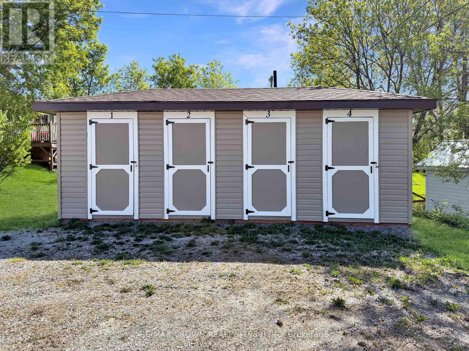 119 BYNG AVENUE - 6