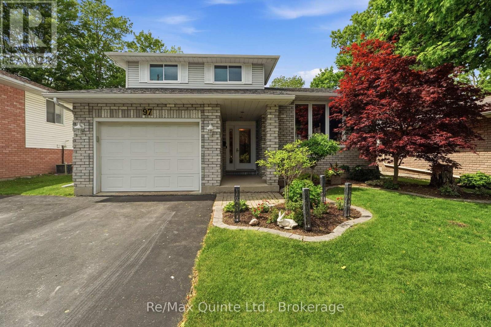 97 PARKVIEW HEIGHTS - 1