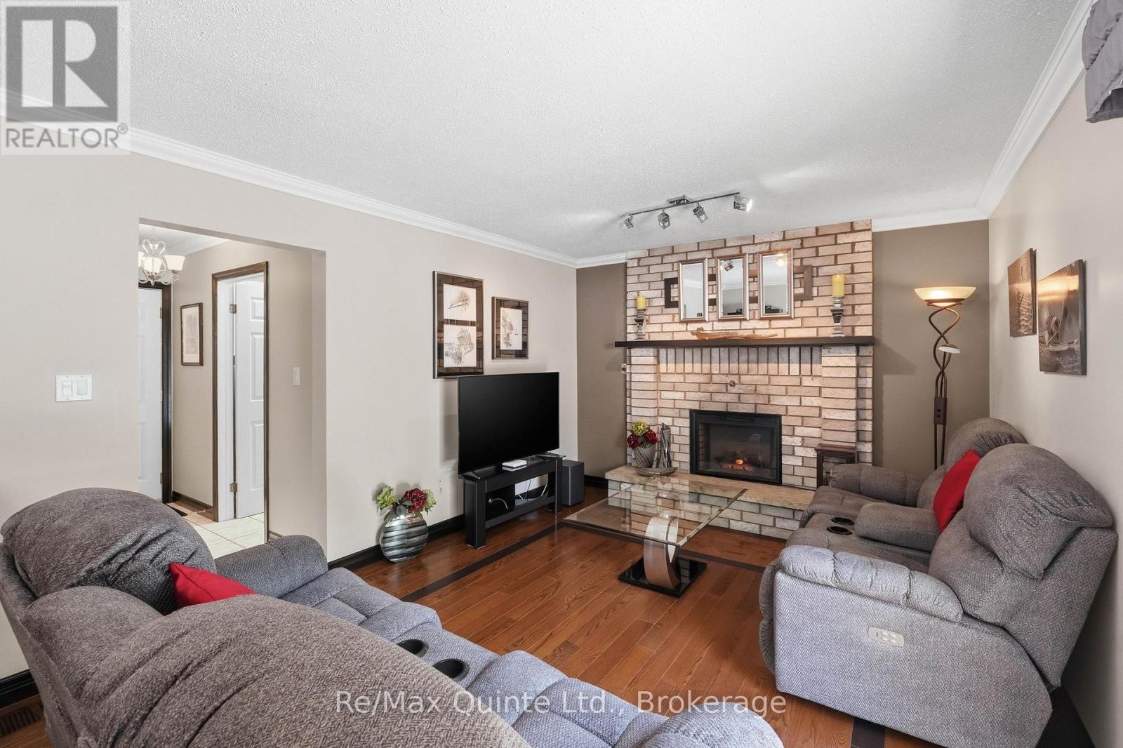 97 PARKVIEW HEIGHTS - 15