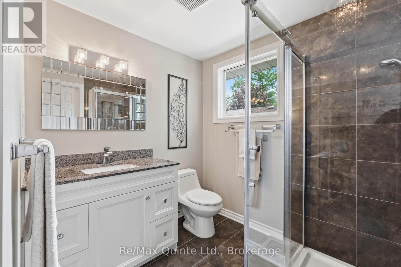 97 PARKVIEW HEIGHTS - 20
