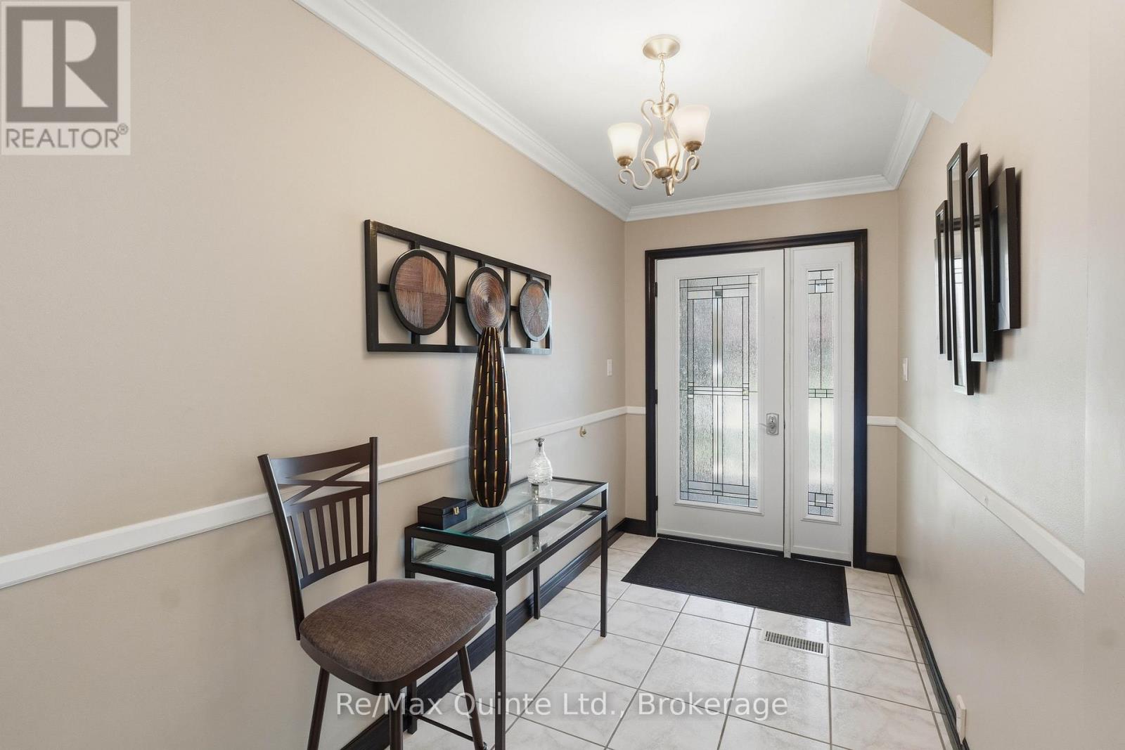 97 PARKVIEW HEIGHTS - 5