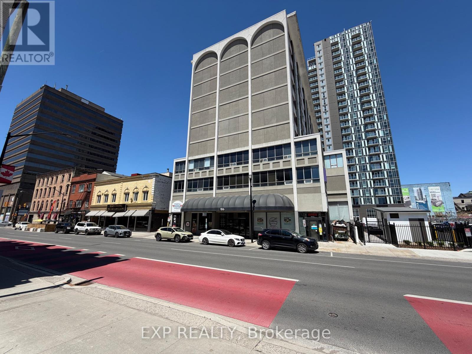 L10 - 186 KING STREET