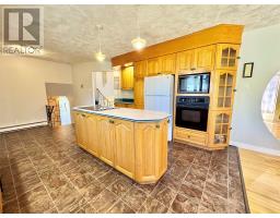 8 Gillingham Avenue thumbnail 15