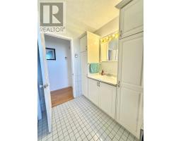 8 Gillingham Avenue thumbnail 18