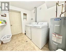 8 Gillingham Avenue thumbnail 31