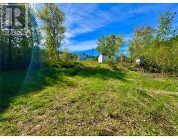 8 Gillingham Avenue thumbnail 44
