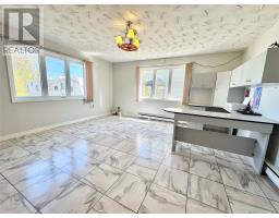 8 Gillingham Avenue thumbnail 7