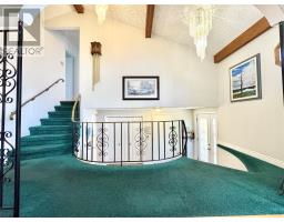 8 Gillingham Avenue thumbnail 8