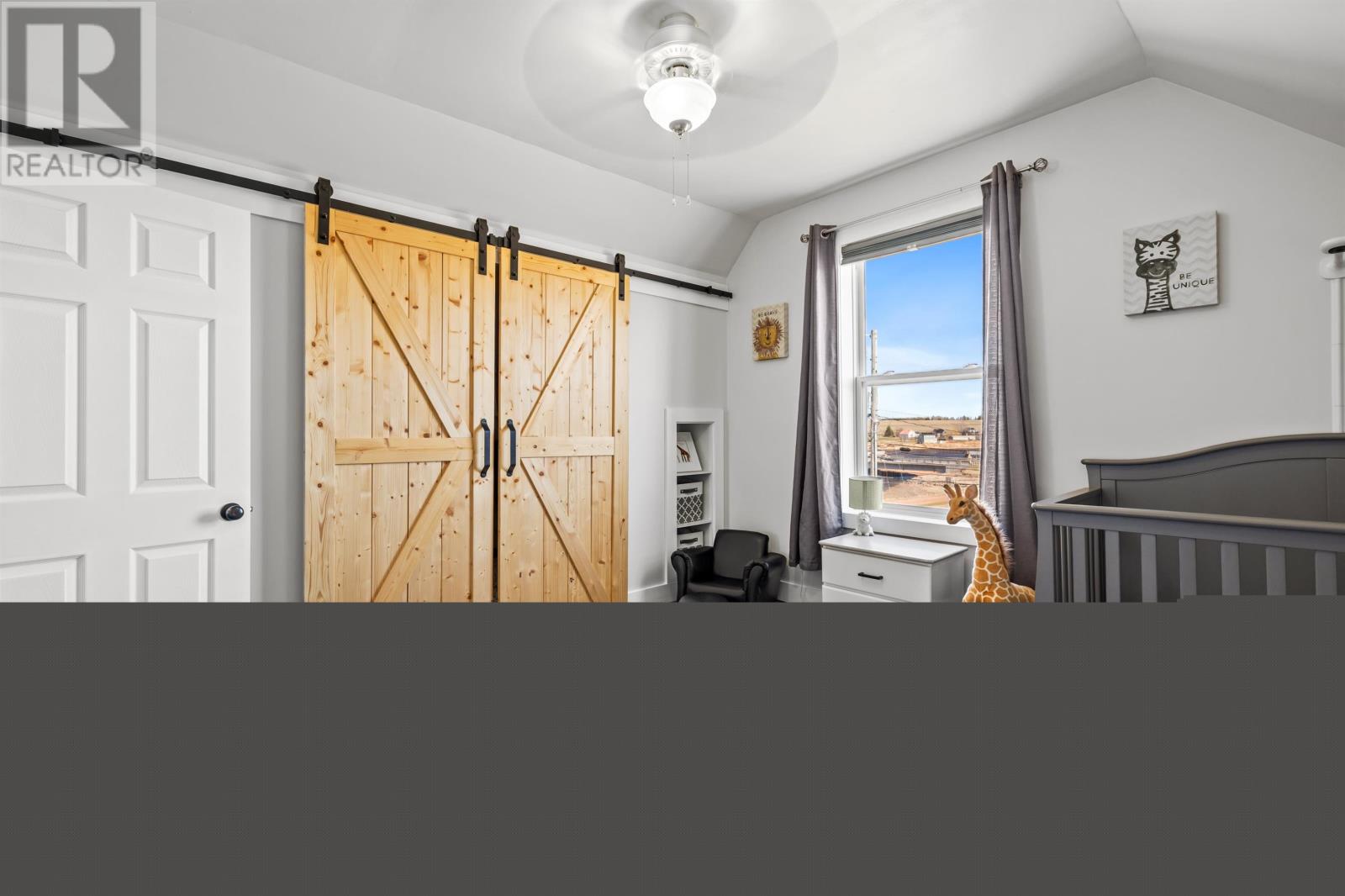 5663 St Peters Road - Image 27