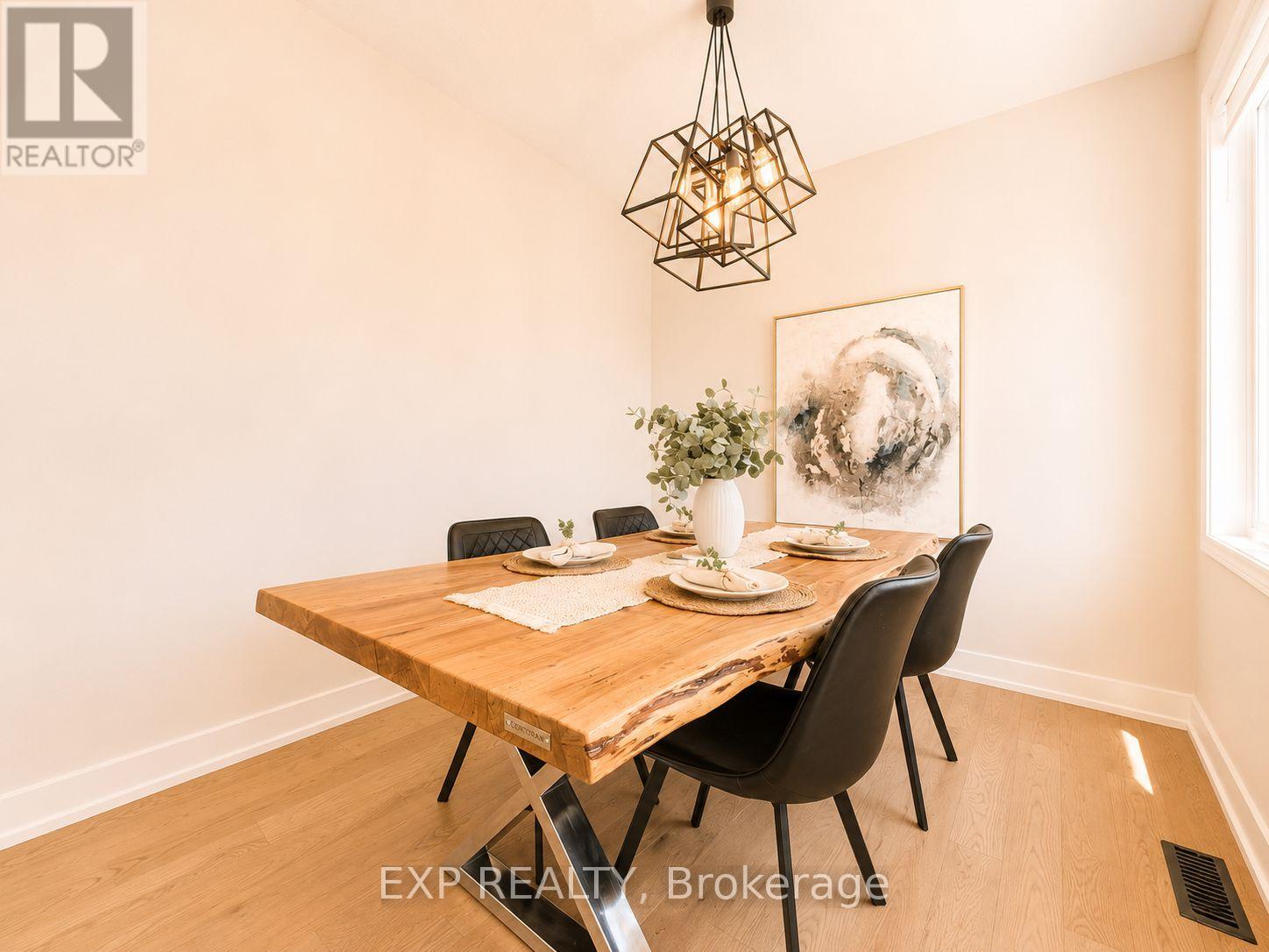 647 CREVIER WALK — photo 16 of 47