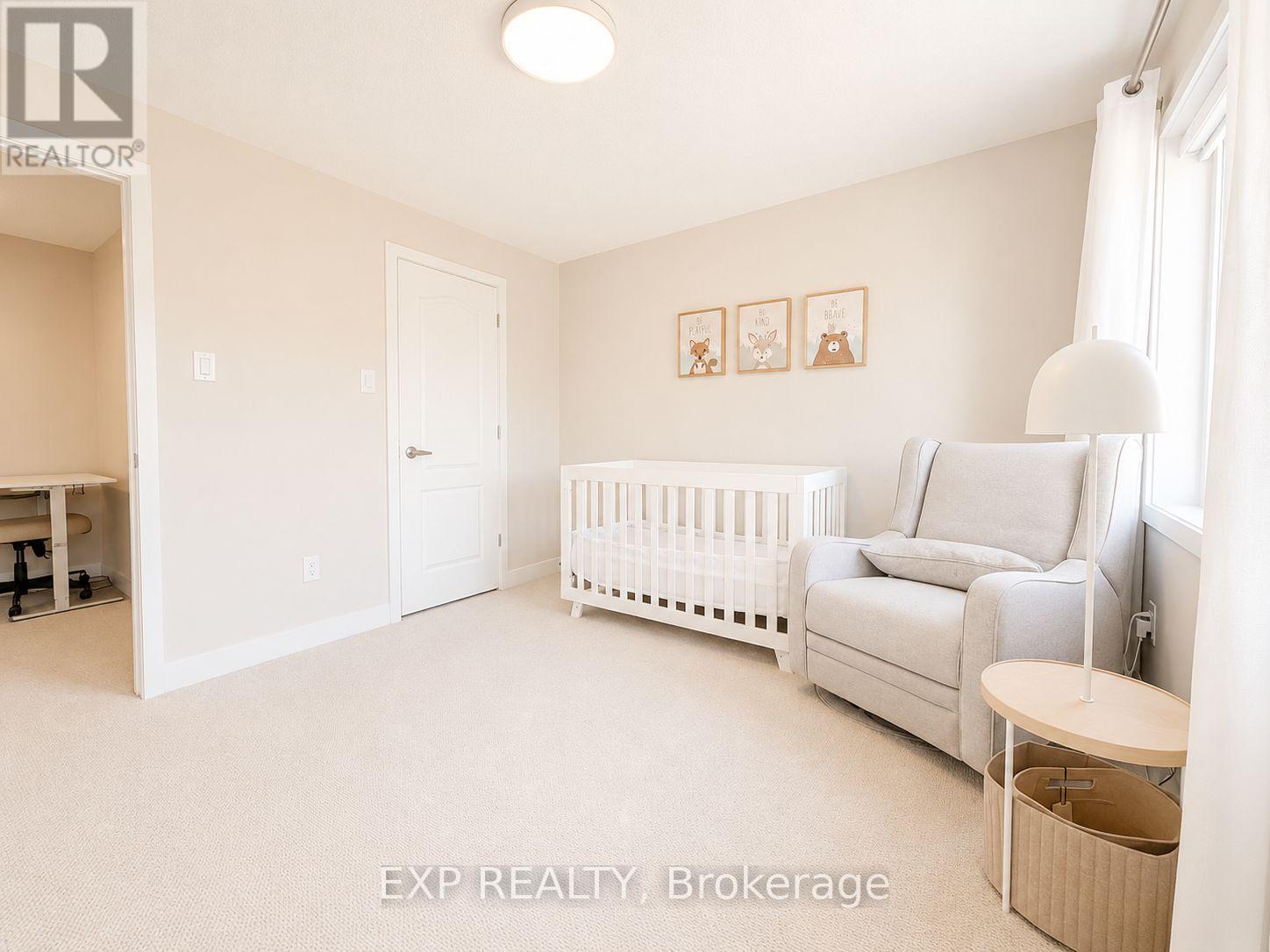 647 CREVIER WALK — photo 31 of 47