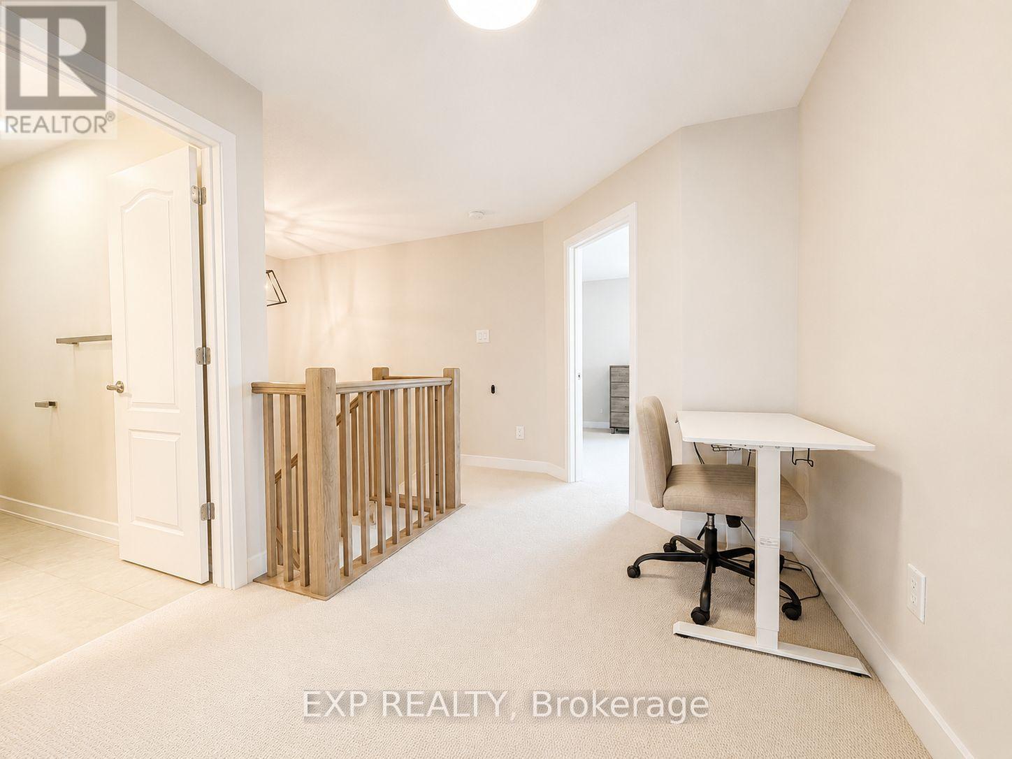 647 CREVIER WALK — photo 33 of 47