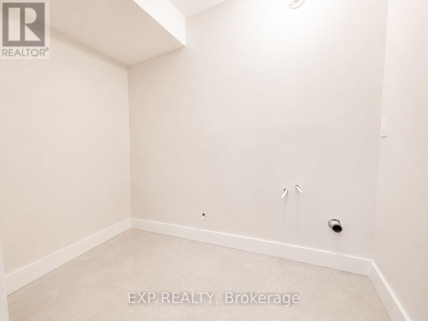 647 CREVIER WALK — photo 37 of 47