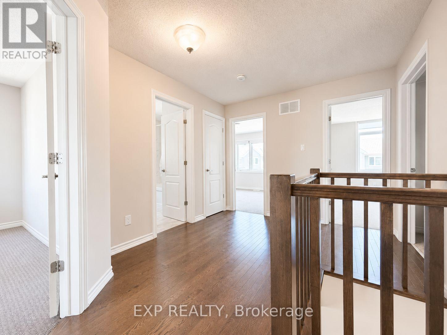 516 LOURY ROW — photo 18 of 44