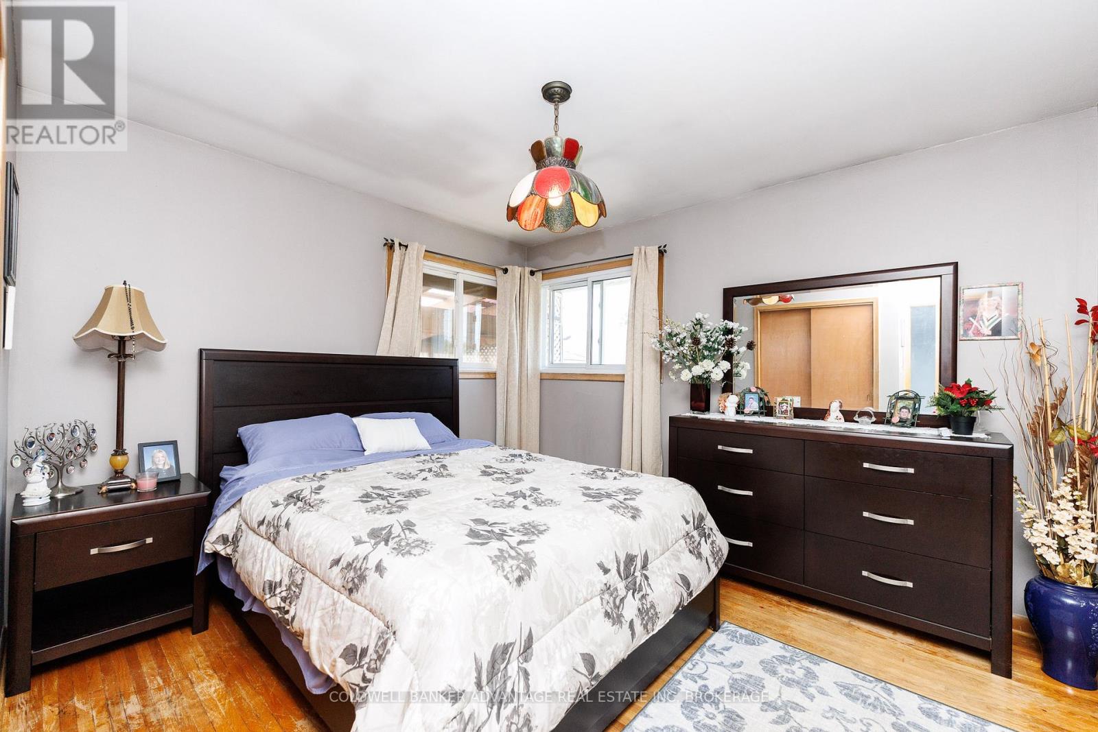 813 HARRIET STREET - 12